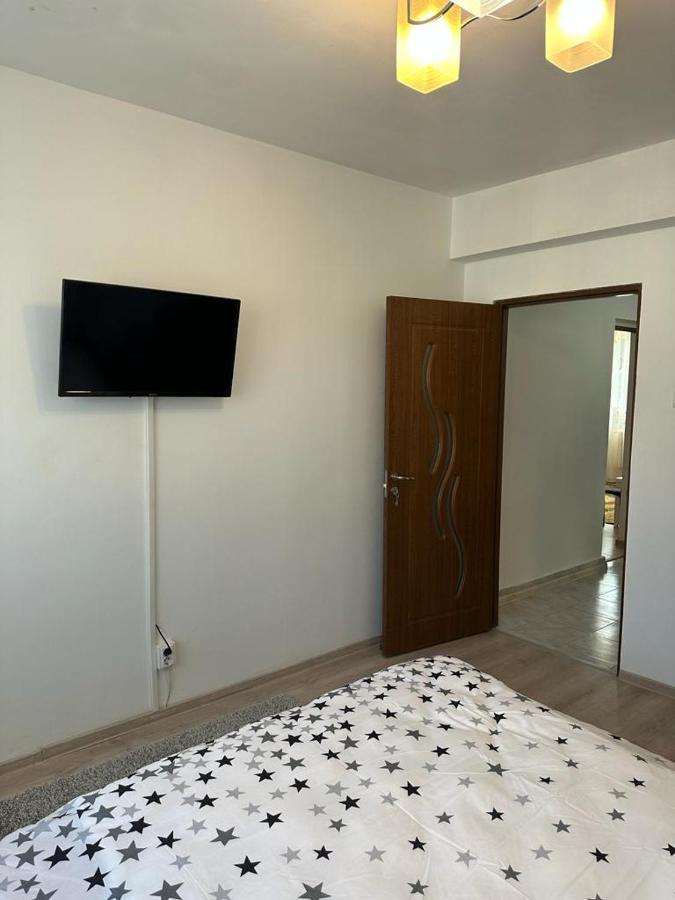 Velovan Apartment Craiova Exterior photo